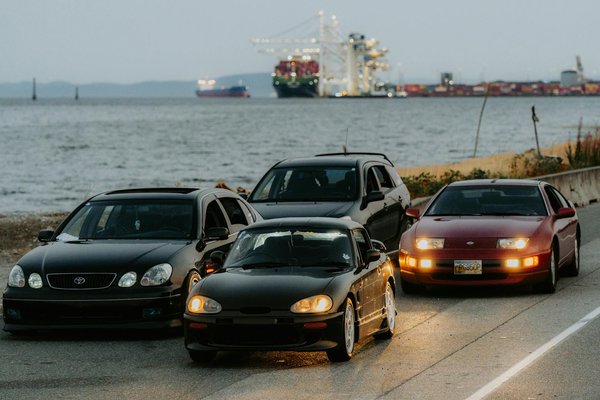 How can I install a quickshifter on a Yamaha R3 for faster gear shifts?